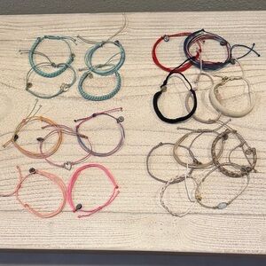 20 Pura Vida Bracelets